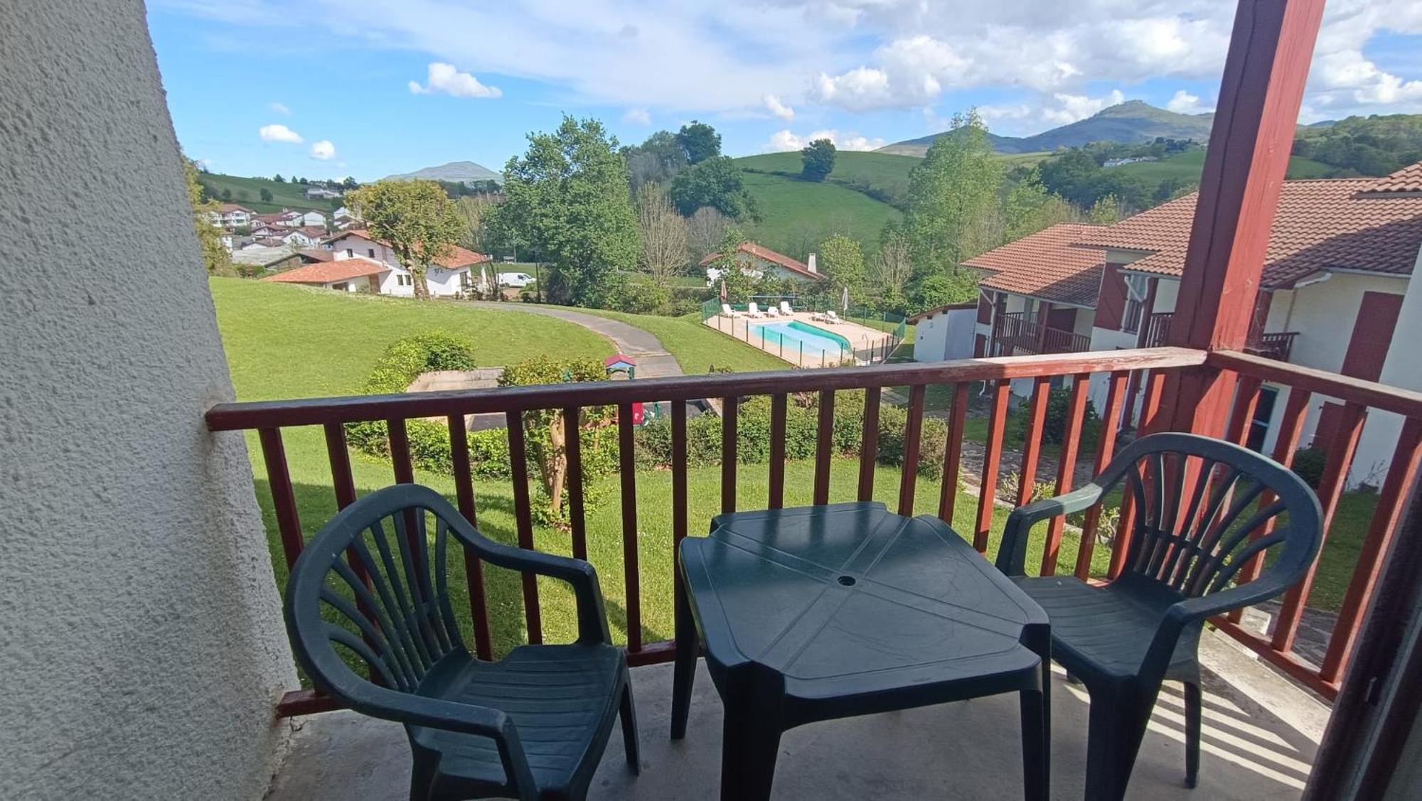 Ferienwohnung Adour Piscine Vue Montagnes Souraïde Exterior foto
